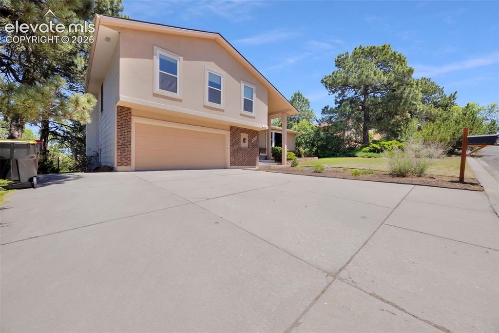 1928 Brookdale Drive, Colorado Springs, CO 80918 — photo 4