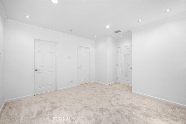 16814 Hartland, Los Angeles, CA 91406