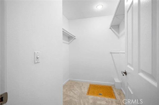 16814 Hartland, Los Angeles, CA 91406