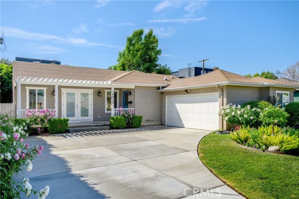 16814 Hartland, Los Angeles, CA 91406