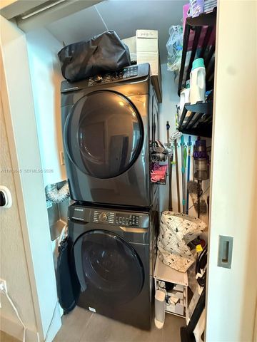 1080 Brickell Ave 2109, Miami, FL 33131