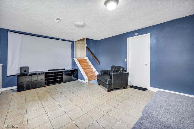 1175 Lloyd Avenue, Aurora, OH 44202