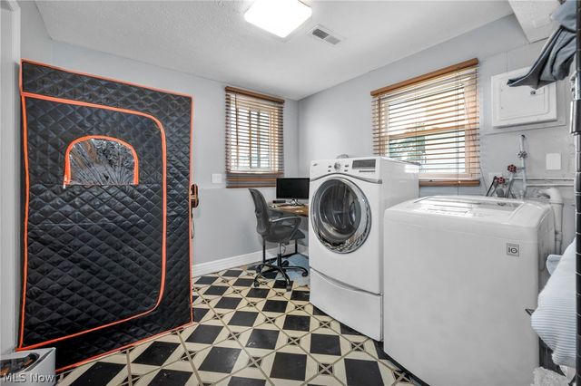 1175 Lloyd Avenue, Aurora, OH 44202