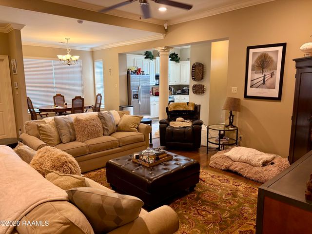 407 Hillbrooke Drive, Broussard, LA 70518