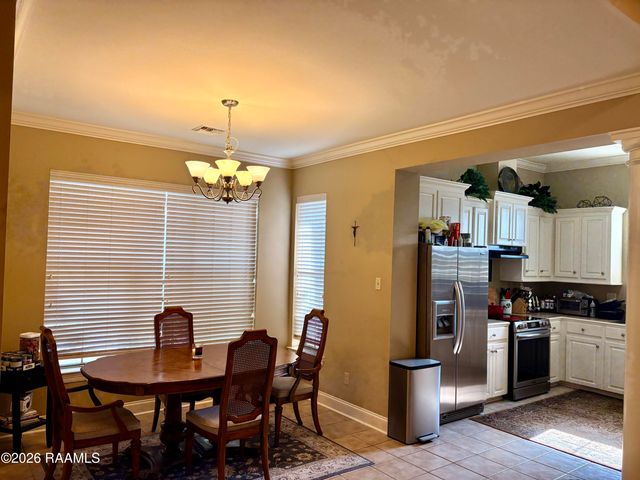 407 Hillbrooke Drive, Broussard, LA 70518