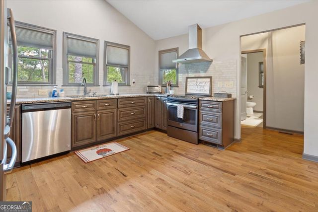 253 Zenith Trail, Ellijay, GA 30540