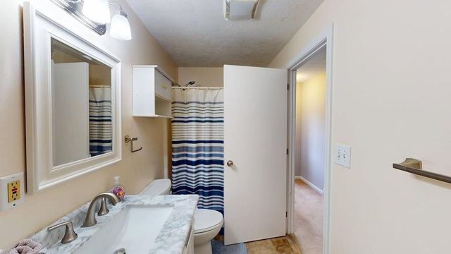 280 Stonebridge Drive, Nashua, NH 03063