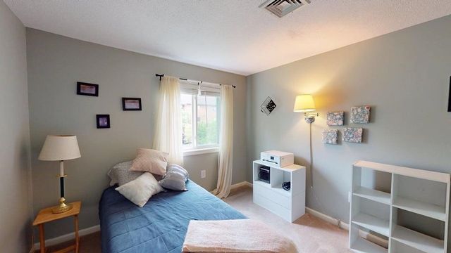 280 Stonebridge Drive, Nashua, NH 03063
