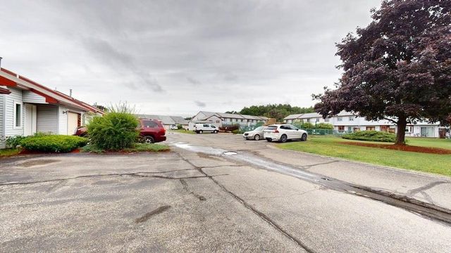 280 Stonebridge Drive, Nashua, NH 03063