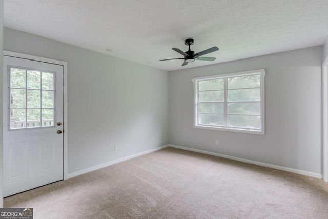 1298 Oakcrest Court SW, Lilburn, GA 30047
