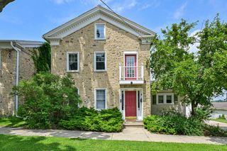 208 W Jefferson STREET #210, Burlington, WI 53105