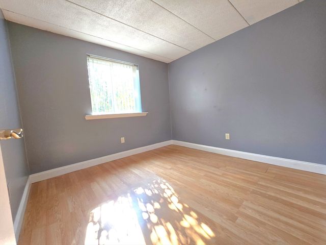 296 Commercial St 21, Braintree, MA 02184