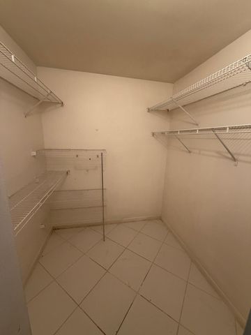 2402 Antigua Circle D1, Coconut Creek, FL 33066