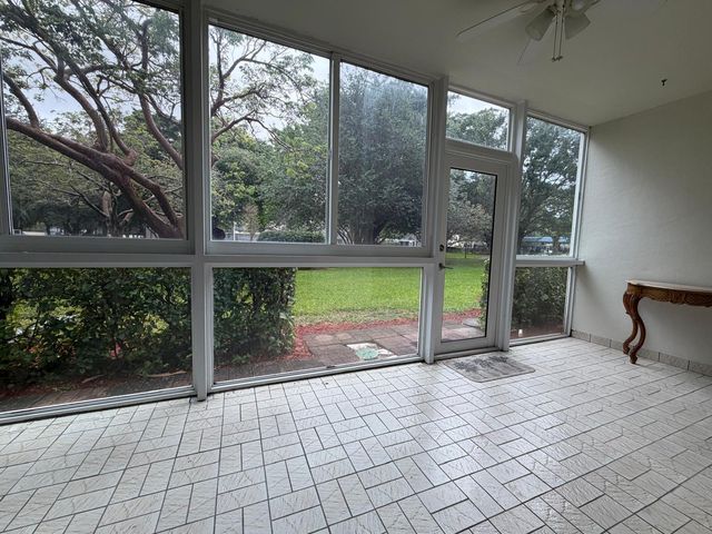 2402 Antigua Circle D1, Coconut Creek, FL 33066