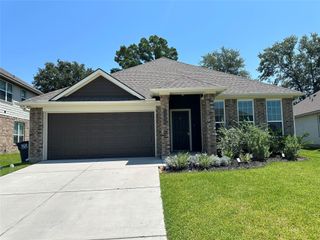 11920 Sunshine Park Drive N, Willis, TX 77318