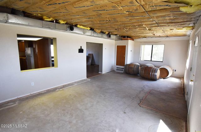 1203 N Cochise Stronghold Road, Cochise, AZ 85606