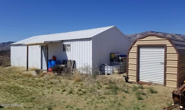 1203 N Cochise Stronghold Road, Cochise, AZ 85606