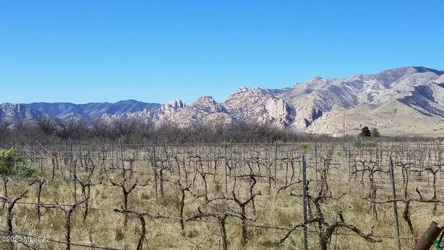 1203 N Cochise Stronghold Road, Cochise, AZ 85606