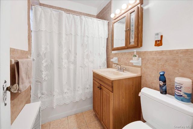 2925 Wellman Avenue, Bronx, NY 10461