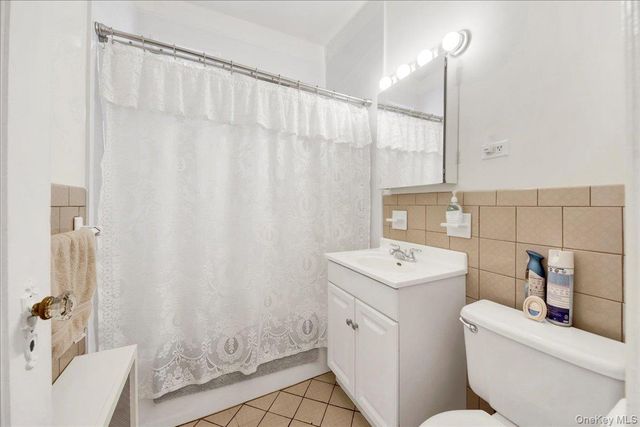 2925 Wellman Avenue, Bronx, NY 10461