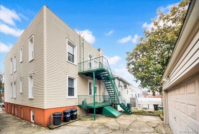 2925 Wellman Avenue, Bronx, NY 10461