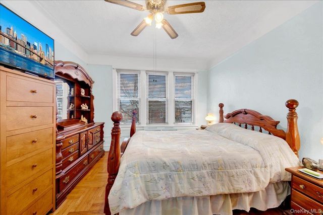 2925 Wellman Avenue, Bronx, NY 10461