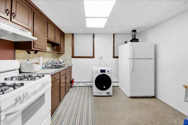 2925 Wellman Avenue, Bronx, NY 10461