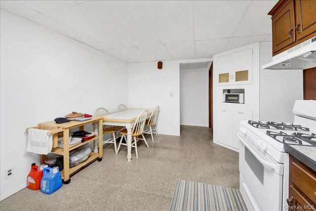 2925 Wellman Avenue, Bronx, NY 10461