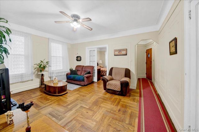 2925 Wellman Avenue, Bronx, NY 10461