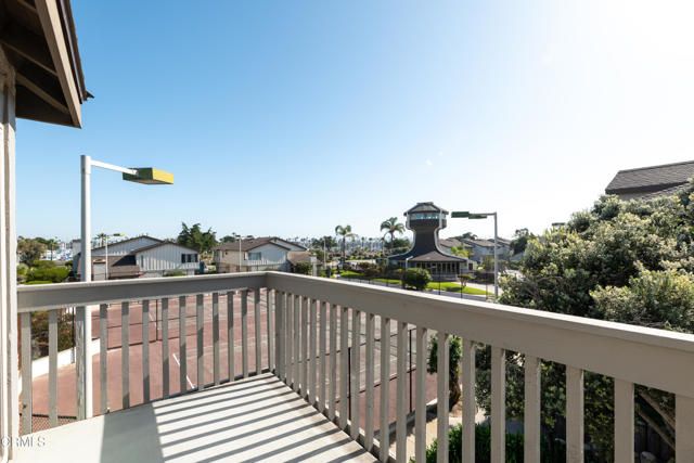 3122 Sunset Lane, Oxnard, CA 93035