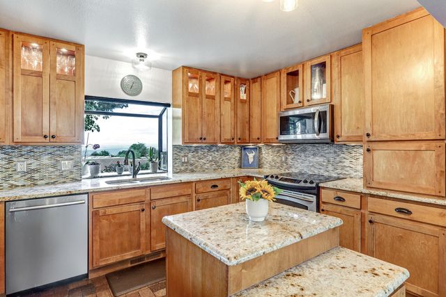 532 Roadrunner Lane NE, Albuquerque, NM 87122