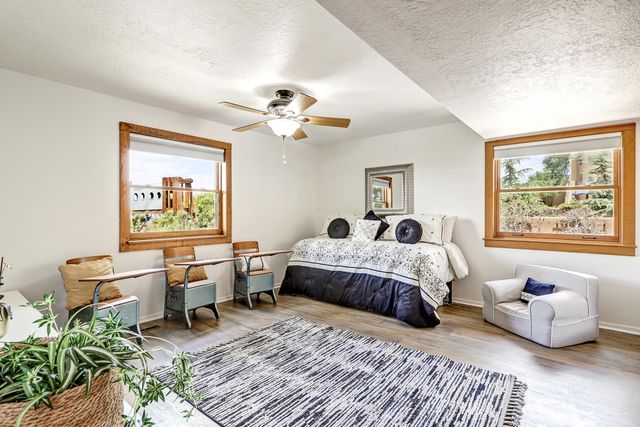 532 Roadrunner Lane NE, Albuquerque, NM 87122