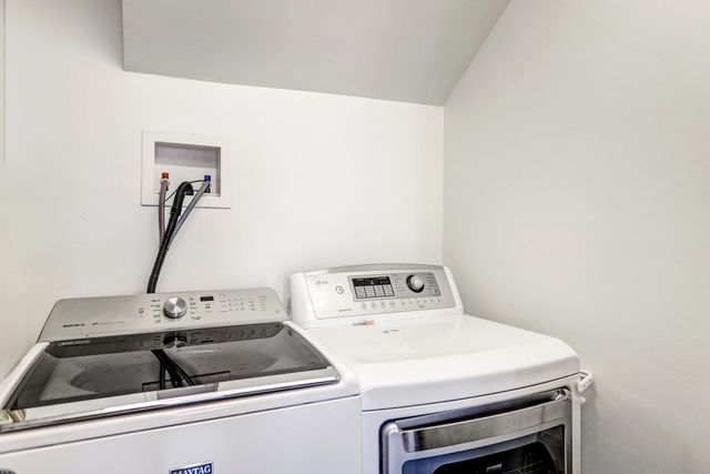532 Roadrunner Lane NE, Albuquerque, NM 87122