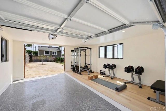1319 Knowles Avenue, Carlsbad, CA 92008