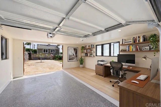 1319 Knowles Avenue, Carlsbad, CA 92008