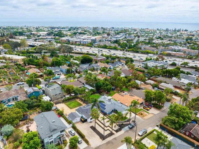 1319 Knowles Avenue, Carlsbad, CA 92008
