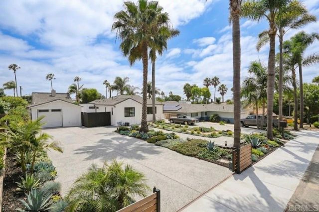 1319 Knowles Avenue, Carlsbad, CA 92008
