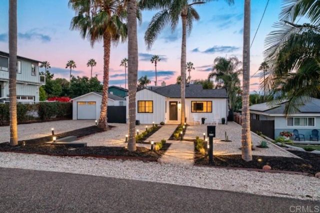 1319 Knowles Avenue, Carlsbad, CA 92008
