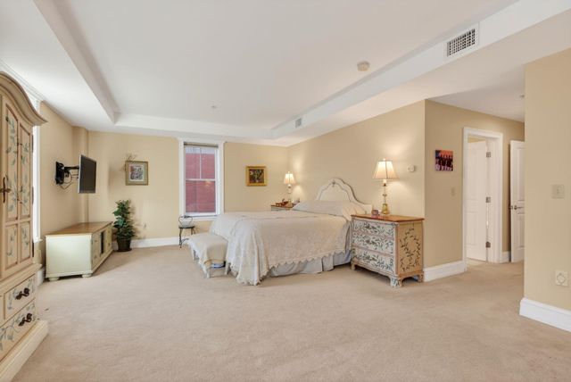 18 Congress St Ste 302, Portsmouth, NH 03801