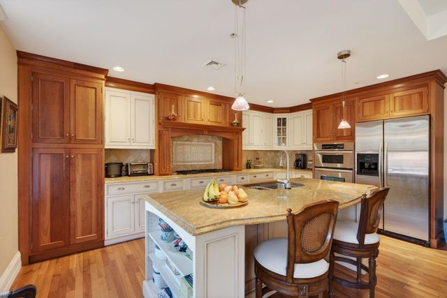 18 Congress St Ste 302, Portsmouth, NH 03801