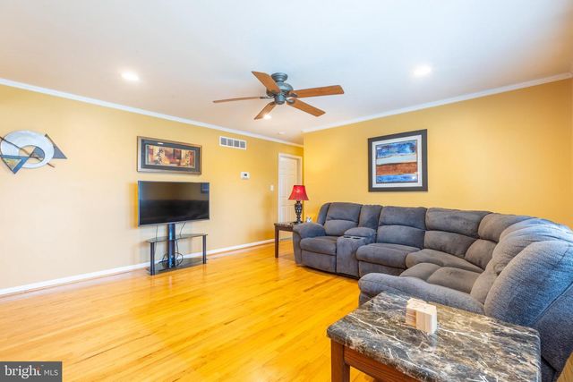 2604 SHEEN RD, Wilmington, DE 19808