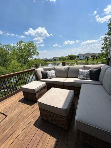 2722 N Woodridge St, Wichita, KS 67226