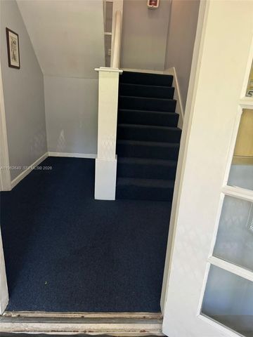 103 NW 6th Ave 2, Miami, FL 33128