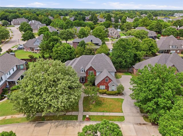7804 E Dallas Street, Broken Arrow, OK 74014