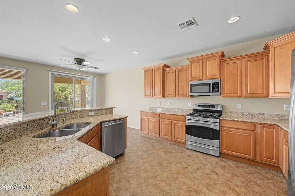 27002 W Runion Drive, Buckeye, AZ 85396 — photo 5