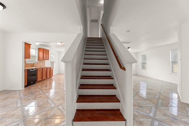 1931 Blossom Breeze Lane, Rosenberg, TX 77469