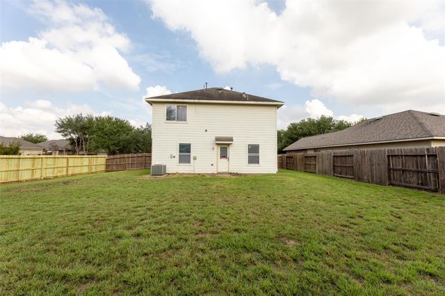 1931 Blossom Breeze Lane, Rosenberg, TX 77469