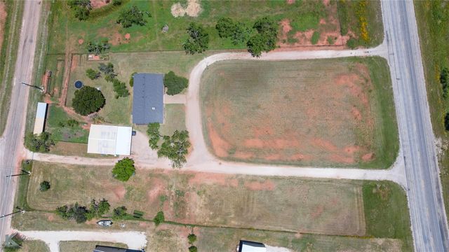 4142 Hwy 83, Tuscola, TX 79562