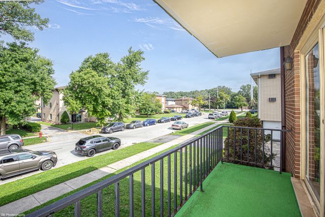 10333 Mayfield Avenue 2N, Oak Lawn, IL 60453
