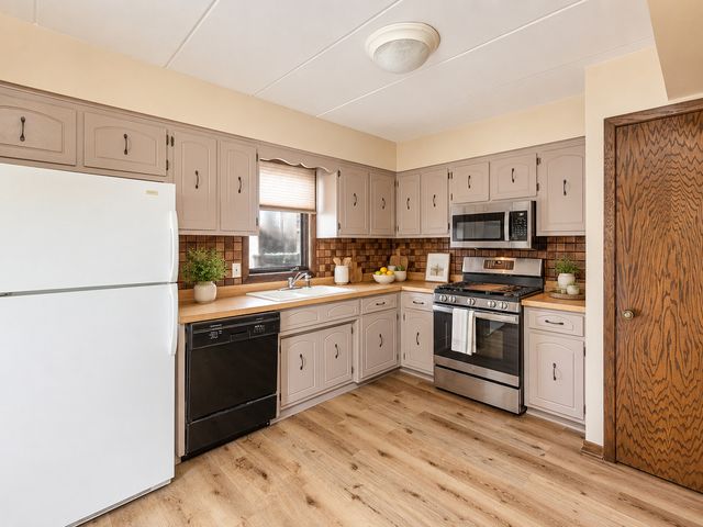 10333 Mayfield Avenue 2N, Oak Lawn, IL 60453
